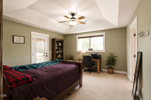 1144 Highlands Drive, Eagle Point, OR 97524