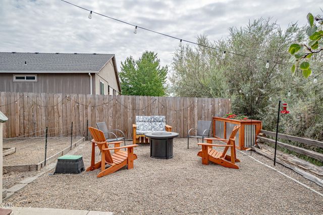 1144 Highlands Drive, Eagle Point, OR 97524
