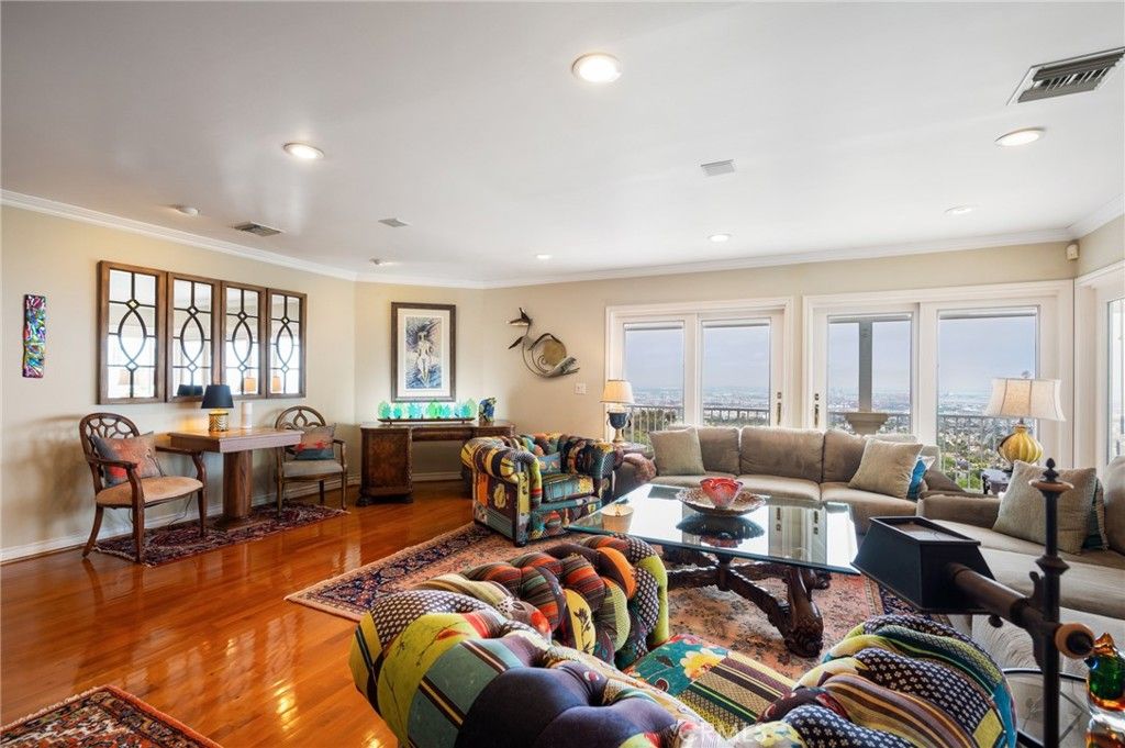 Image 11 of property listing at 6309 Via Colinita, Rancho Palos Verdes, CA 90275