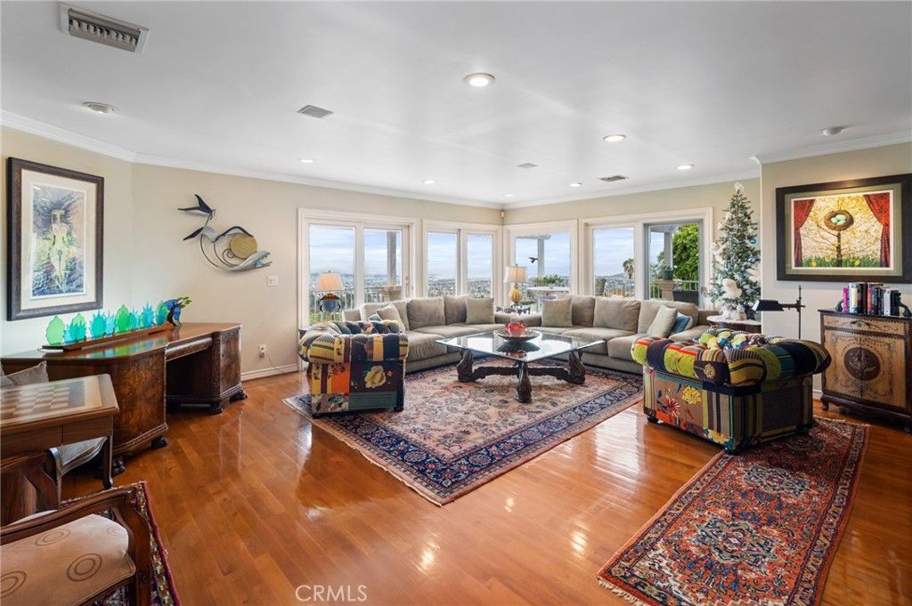 Image 12 of property listing at 6309 Via Colinita, Rancho Palos Verdes, CA 90275