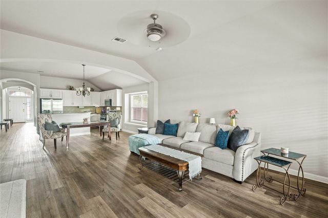 3792 Turetella DR, Round Rock, TX 78681