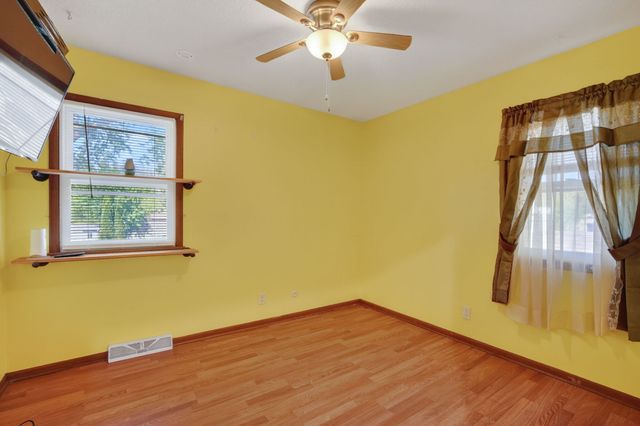 4116 83rd Street, Urbandale, IA 50322