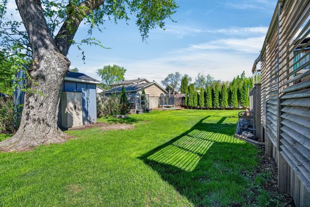 4116 83rd Street, Urbandale, IA 50322