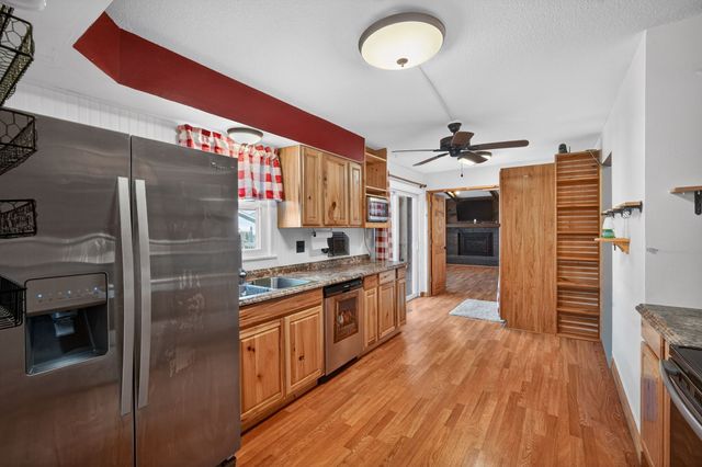 4116 83rd Street, Urbandale, IA 50322
