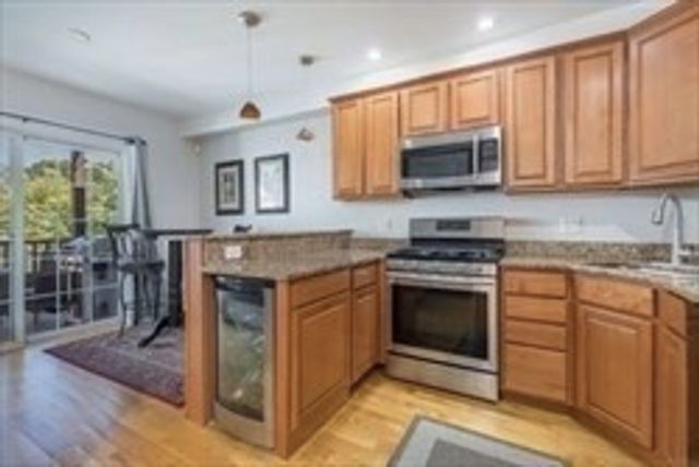 20 Ward 2, Boston, MA 02127