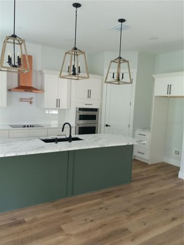 5907 N EUSTACE AVENUE, Tampa, FL 33604