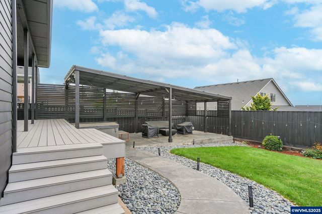 471 Eagle Feather St NW, Salem, OR 97304