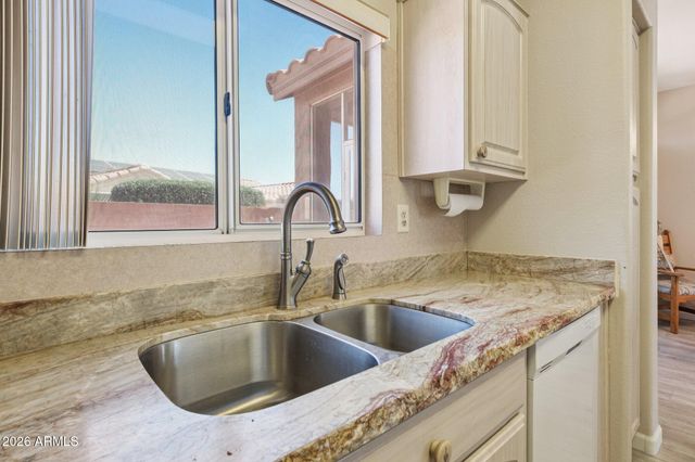 13712 W UTICA Drive, Sun City West, AZ 85375