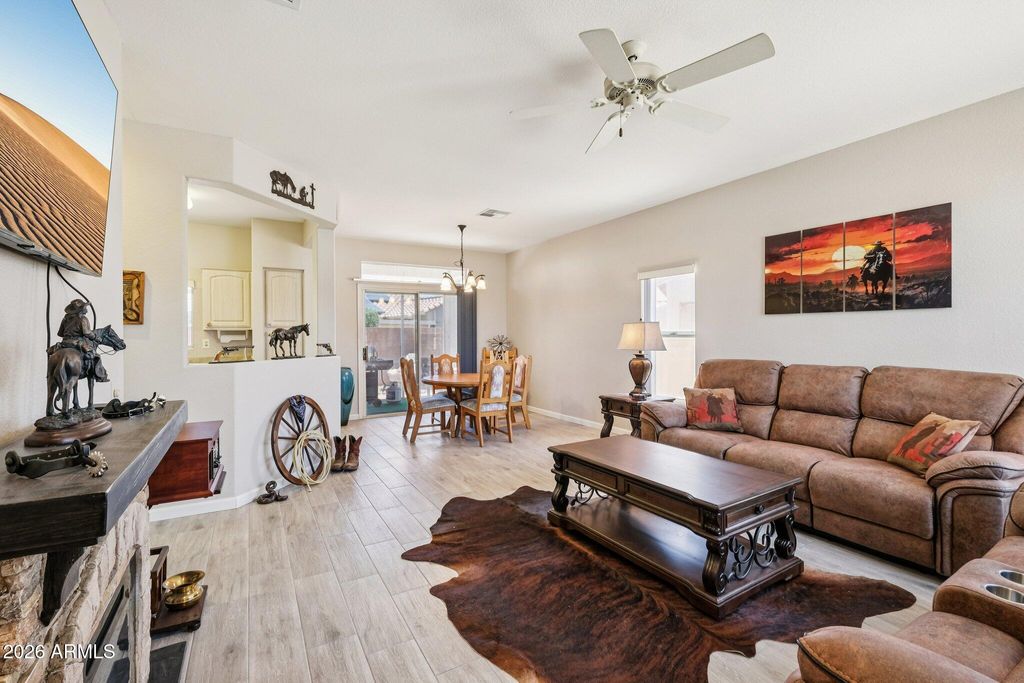 13712 W UTICA Drive, Sun City West, AZ 85375 — photo 2
