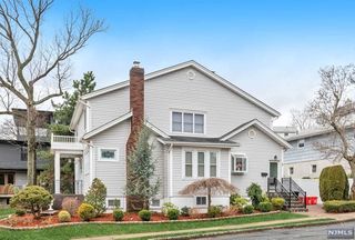29 Edgewater Road, Cliffside Park, NJ 07010