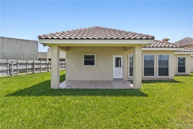 2441 E 8th Avenue, Mission, TX 78572