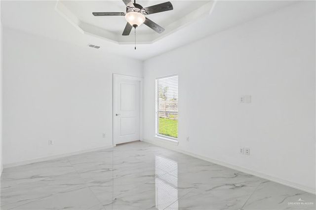 2441 E 8th Avenue, Mission, TX 78572