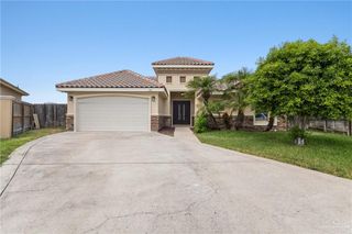 2441 E 8th Avenue, Mission, TX 78572
