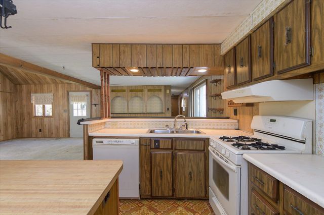1417 Dublin Road, Plymouth, VT 05056