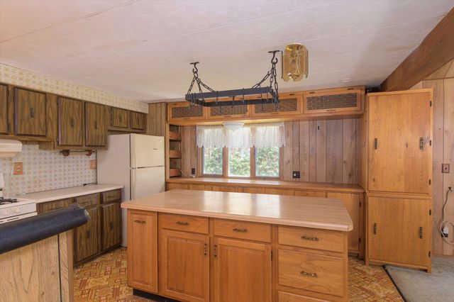 1417 Dublin Road, Plymouth, VT 05056