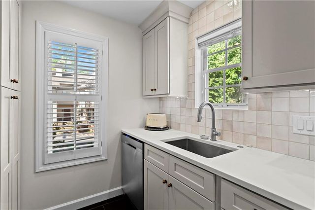 1331 Stillwood Chase NE, Atlanta, GA 30306