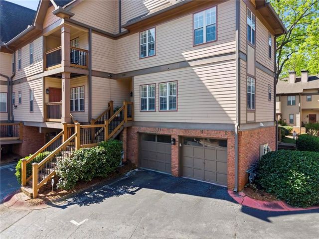 1331 Stillwood Chase NE, Atlanta, GA 30306