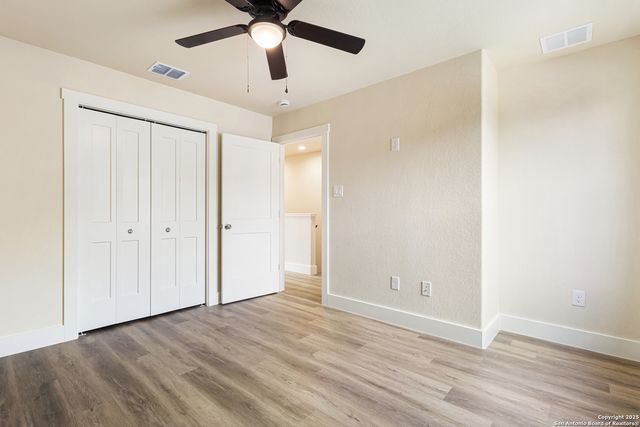 302 Riley Way, Kerrville, TX 78028