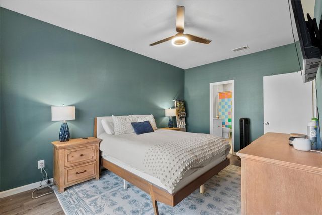 3550 Country Square Drive 111, Carrollton, TX 75006