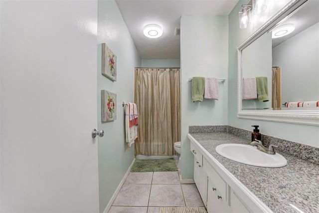 8904 N Markwell Avenue, Oklahoma City, OK 73132
