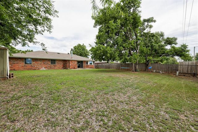 8904 N Markwell Avenue, Oklahoma City, OK 73132