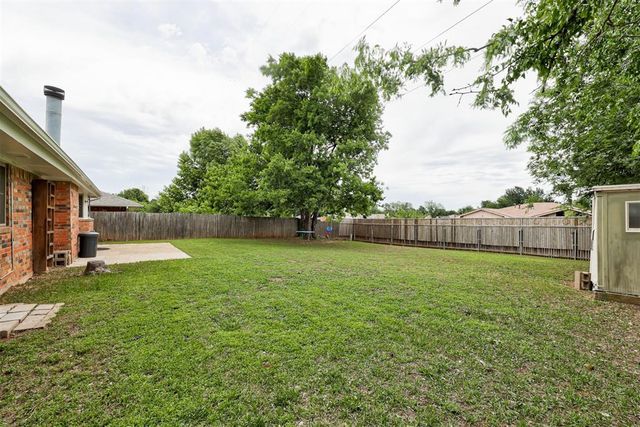 8904 N Markwell Avenue, Oklahoma City, OK 73132