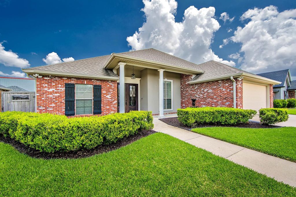 197 Lansdown Drive, Houma, LA 70360