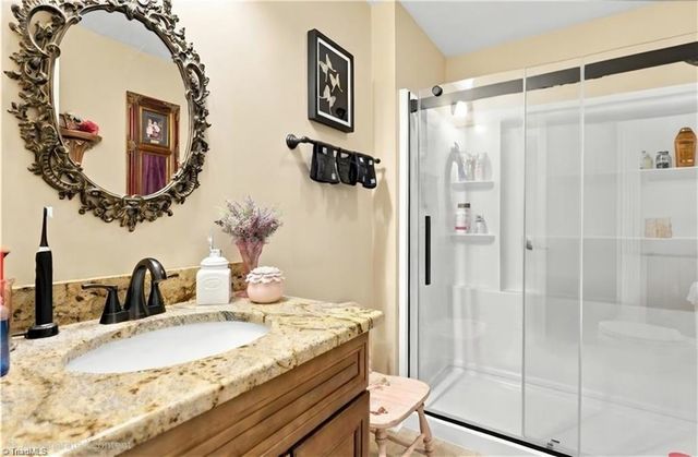 516 Old Embler Road, Thomasville, NC 27360
