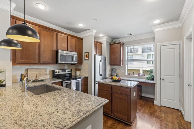 3950 Floyd Street 4, Houston, TX 77007