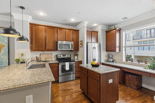 3950 Floyd Street 4, Houston, TX 77007