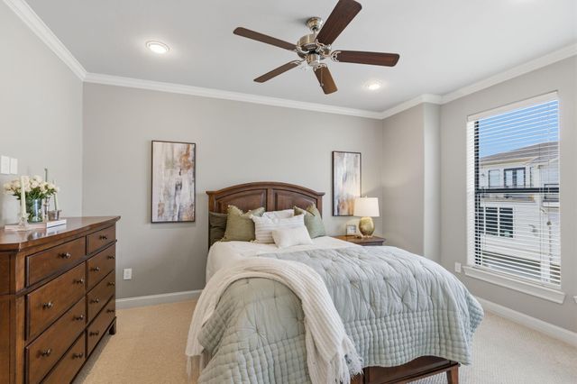 3950 Floyd Street 4, Houston, TX 77007