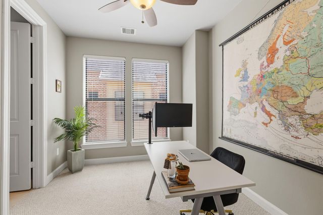 3950 Floyd Street 4, Houston, TX 77007