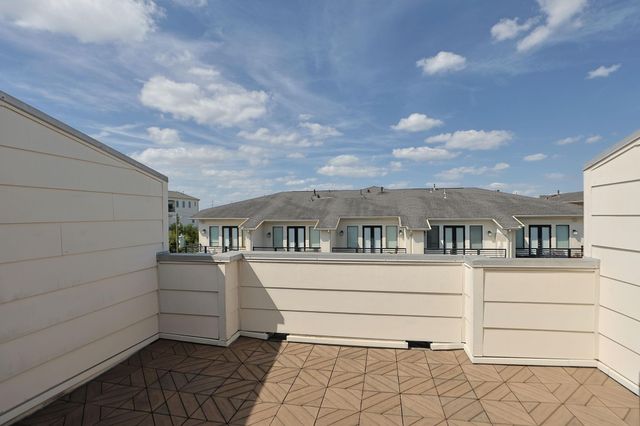 3950 Floyd Street 4, Houston, TX 77007