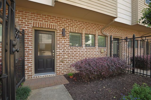 3950 Floyd Street 4, Houston, TX 77007