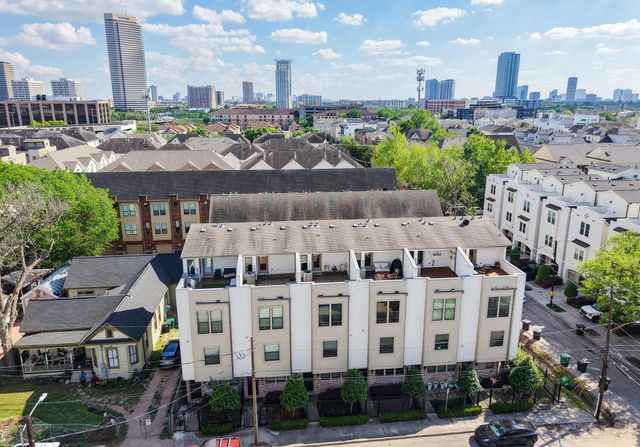 3950 Floyd Street 4, Houston, TX 77007