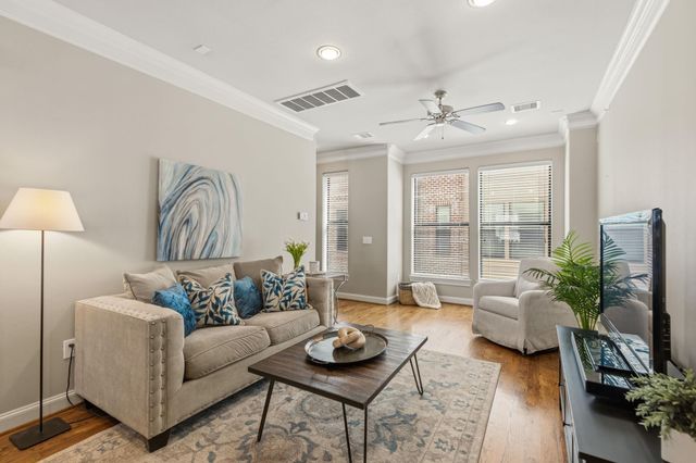 3950 Floyd Street 4, Houston, TX 77007