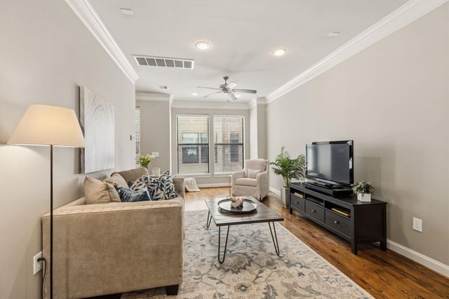 3950 Floyd Street 4, Houston, TX 77007