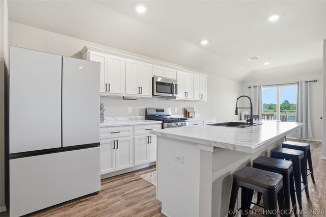 29217 E 78th Street S, Broken Arrow, OK 74014