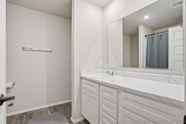 29217 E 78th Street S, Broken Arrow, OK 74014