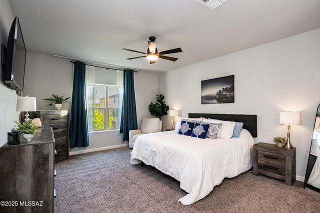 223 W Sg Posey Street, Vail, AZ 85641