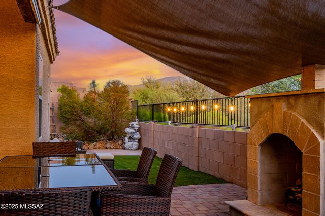 223 W Sg Posey Street, Vail, AZ 85641