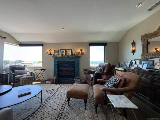 4424 Algeciras, San Diego, CA 92107
