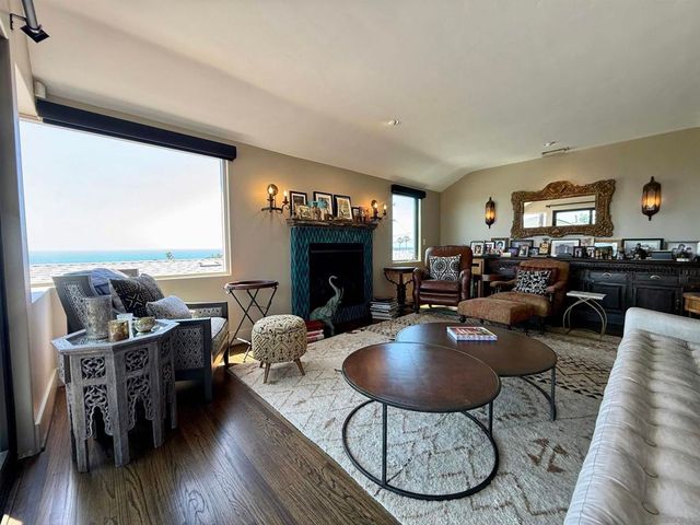 4424 Algeciras, San Diego, CA 92107