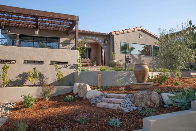 4424 Algeciras, San Diego, CA 92107