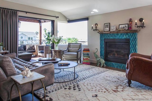 4424 Algeciras, San Diego, CA 92107