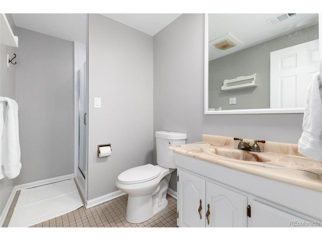 5819 W Elmhurst Dr, Littleton, CO 80128