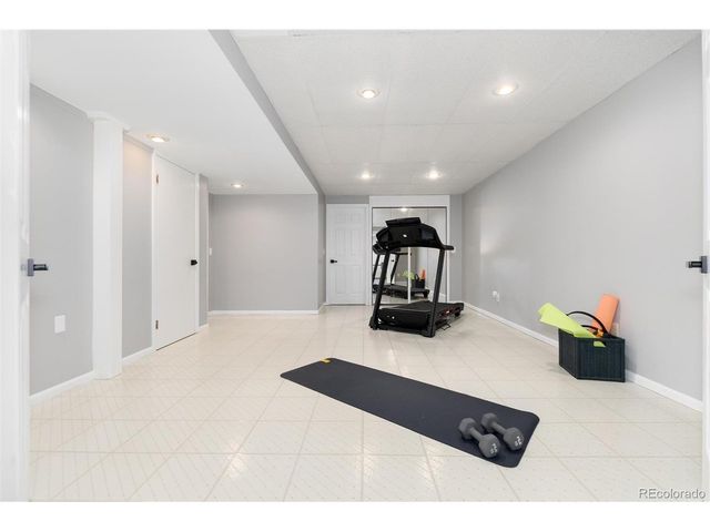 5819 W Elmhurst Dr, Littleton, CO 80128