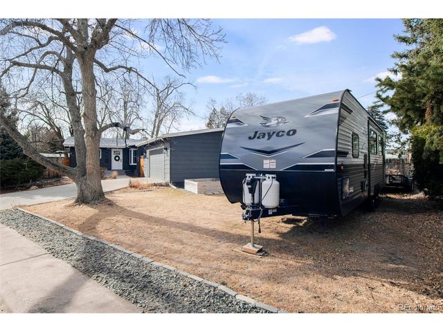 5819 W Elmhurst Dr, Littleton, CO 80128