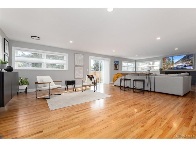 5819 W Elmhurst Dr, Littleton, CO 80128