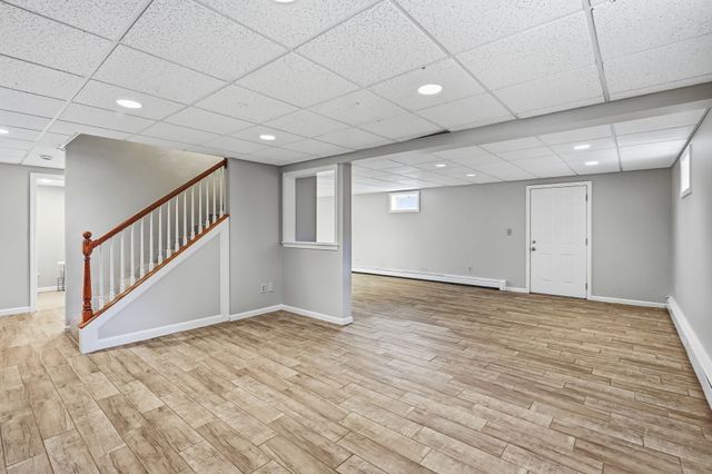 6 Turner Dr, North Reading, MA 01864